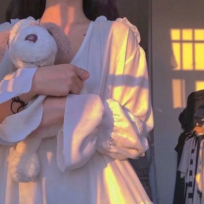 彩虹艳尽半边天